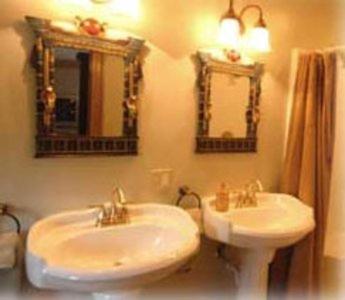 The Lion And The Rose Bed & Breakfast Whitefield Rom bilde